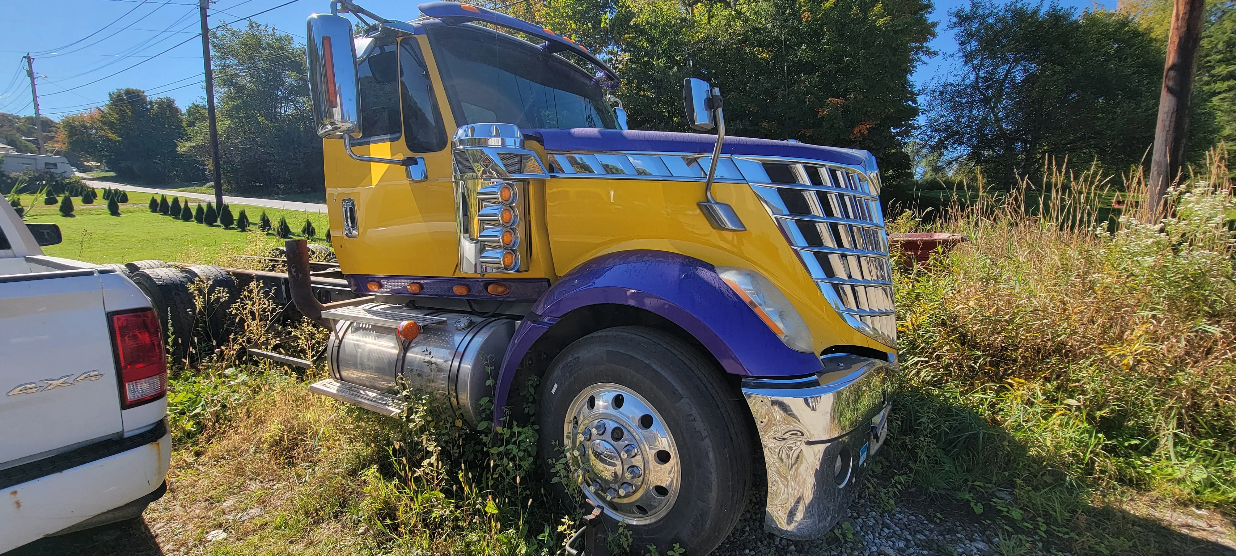 Heavy-Duty Tow Truck