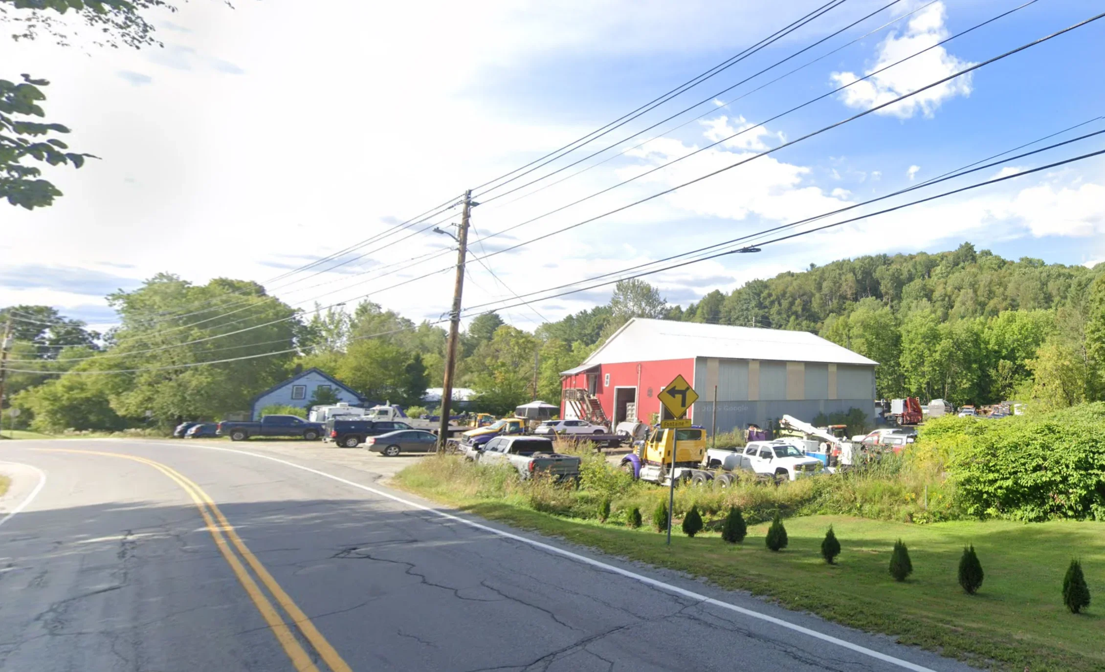 Truck Repair and Towing Shop