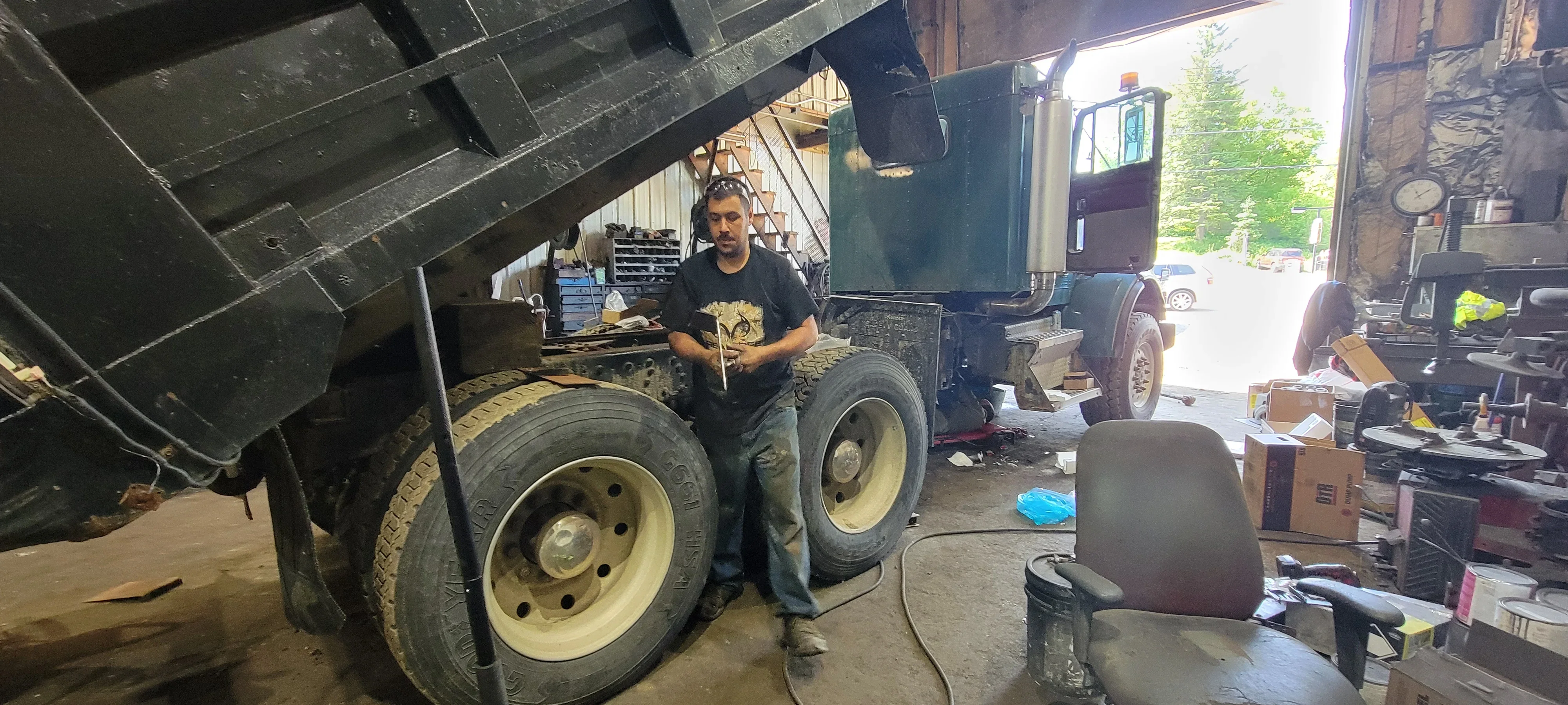 Heavy Dump Truck Repair