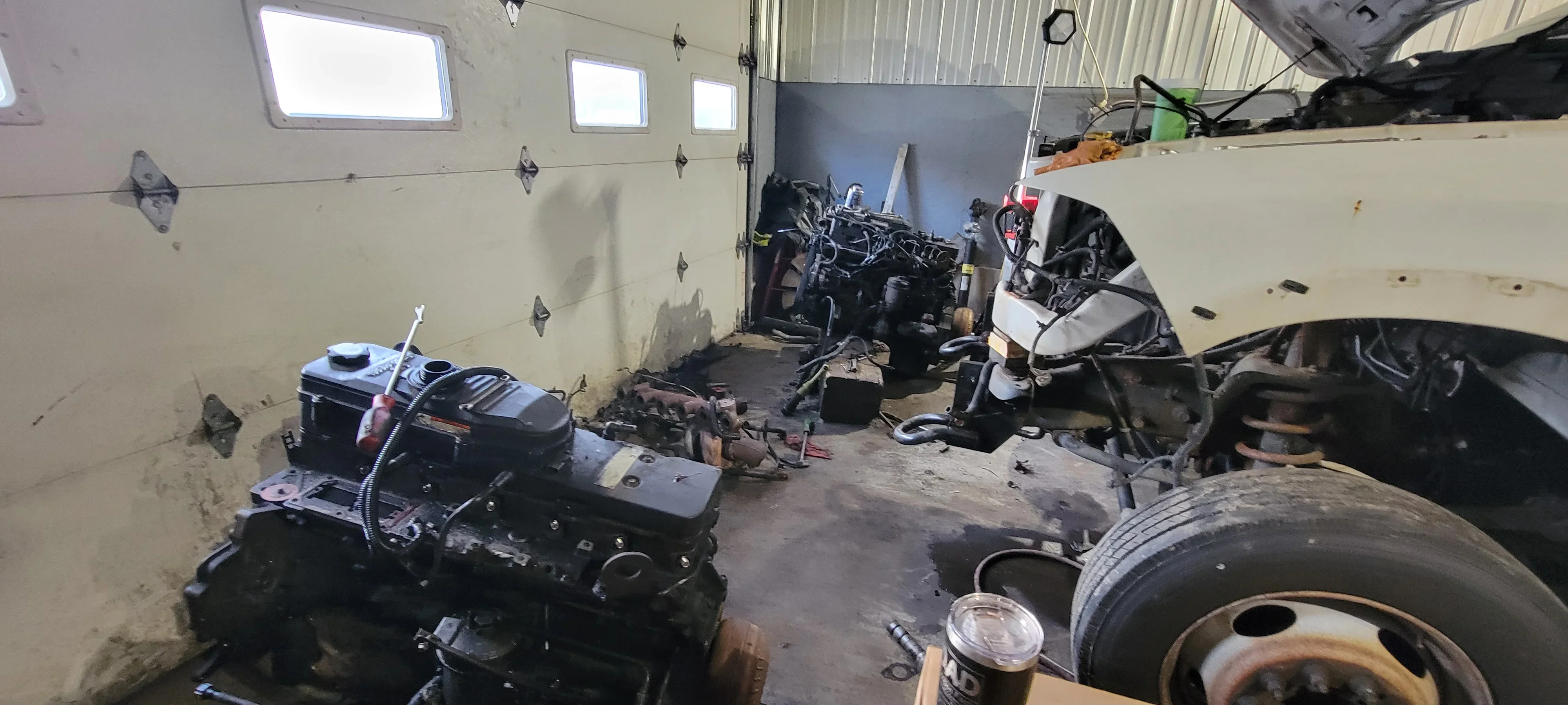 Truck Engine Repair Shop