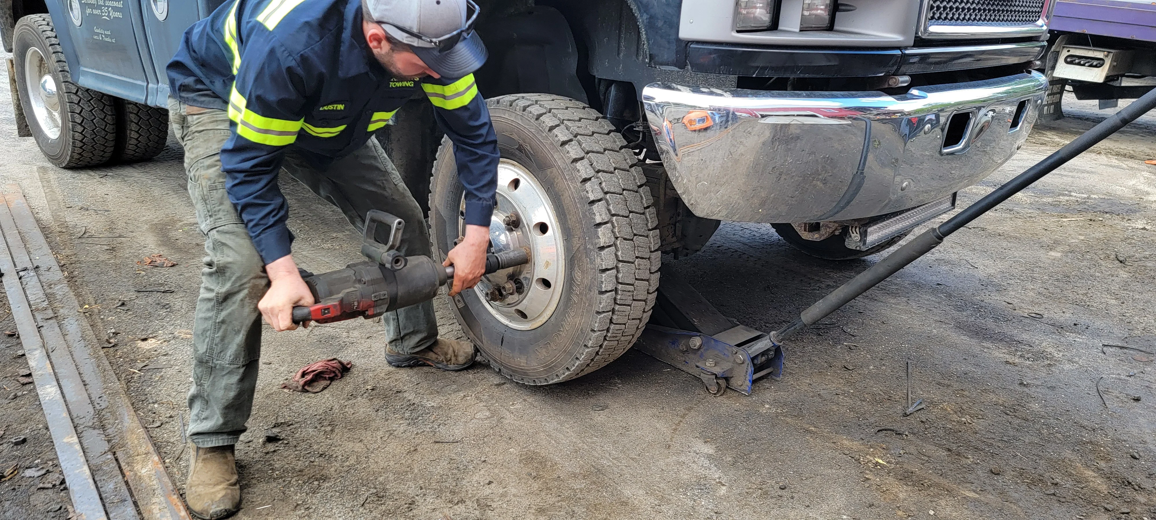 Truck Tire Repair Service