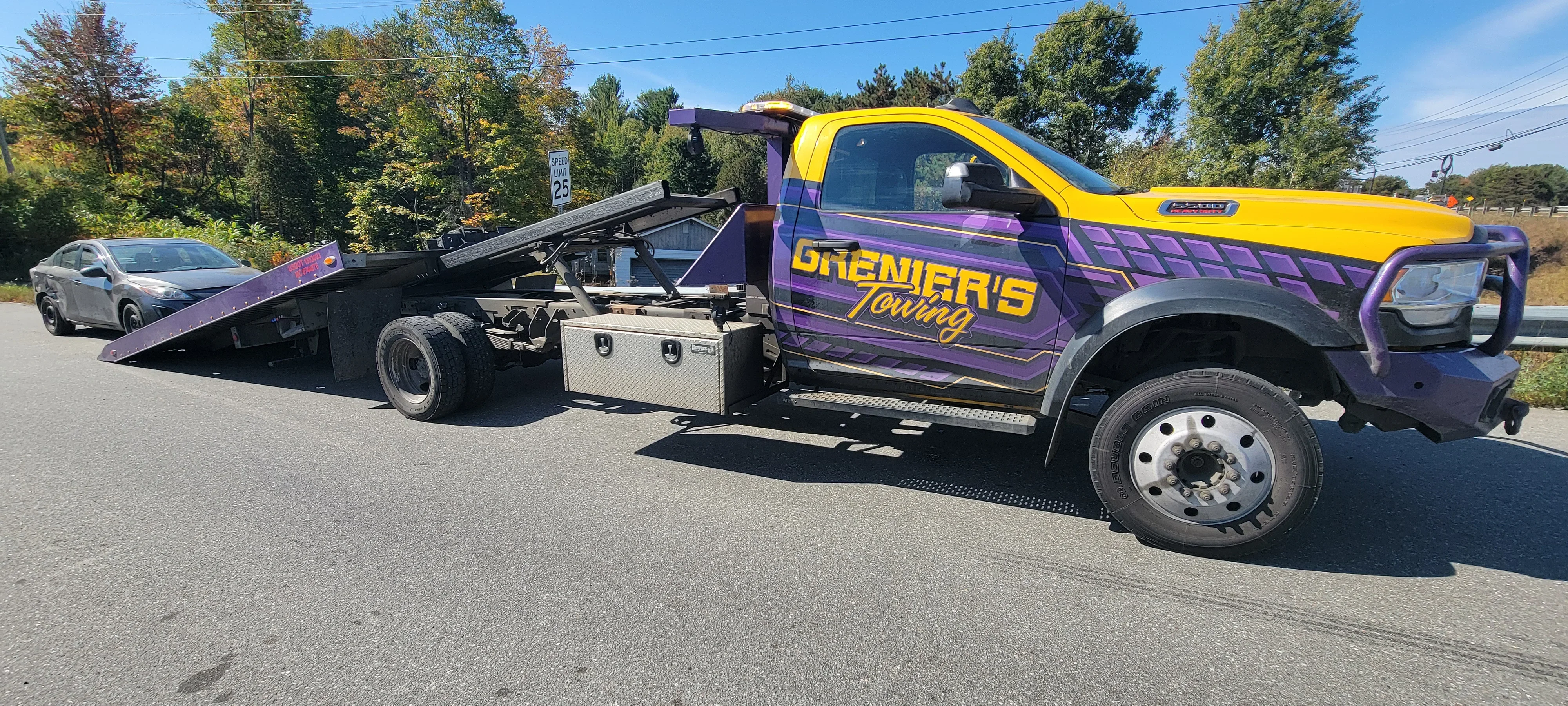 Flatbed Tow Truck Recovery
